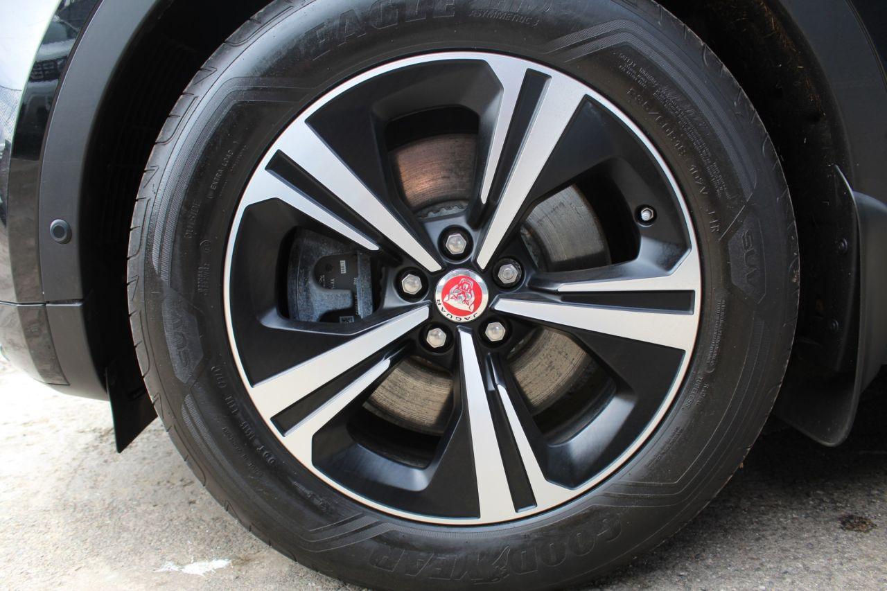 Jaguar E Pace