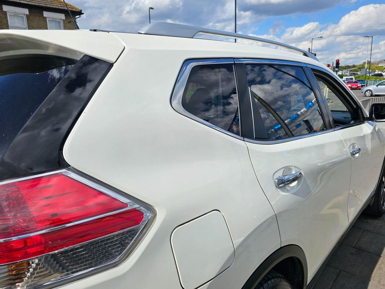 Nissan X Trail