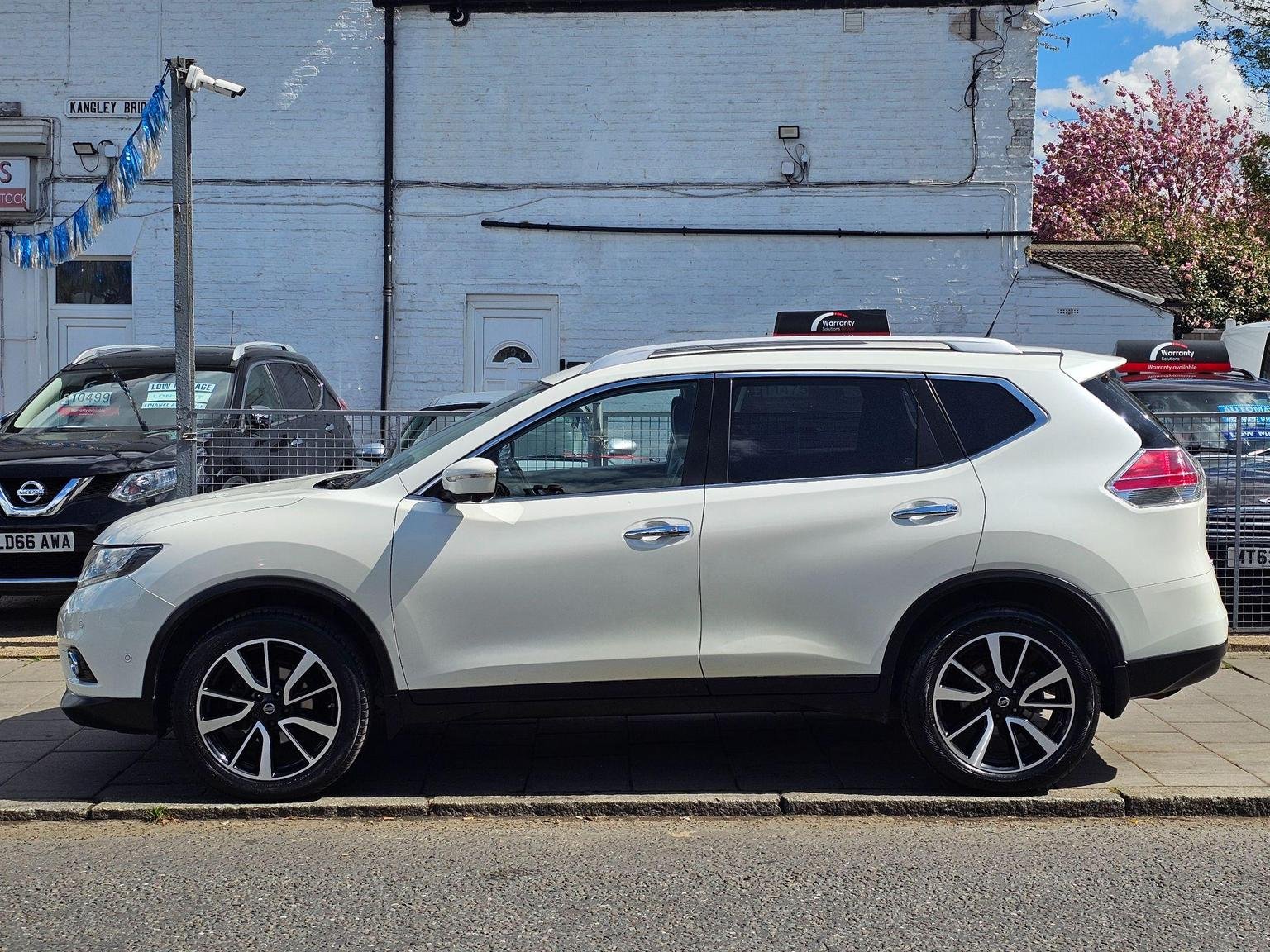 Nissan X Trail