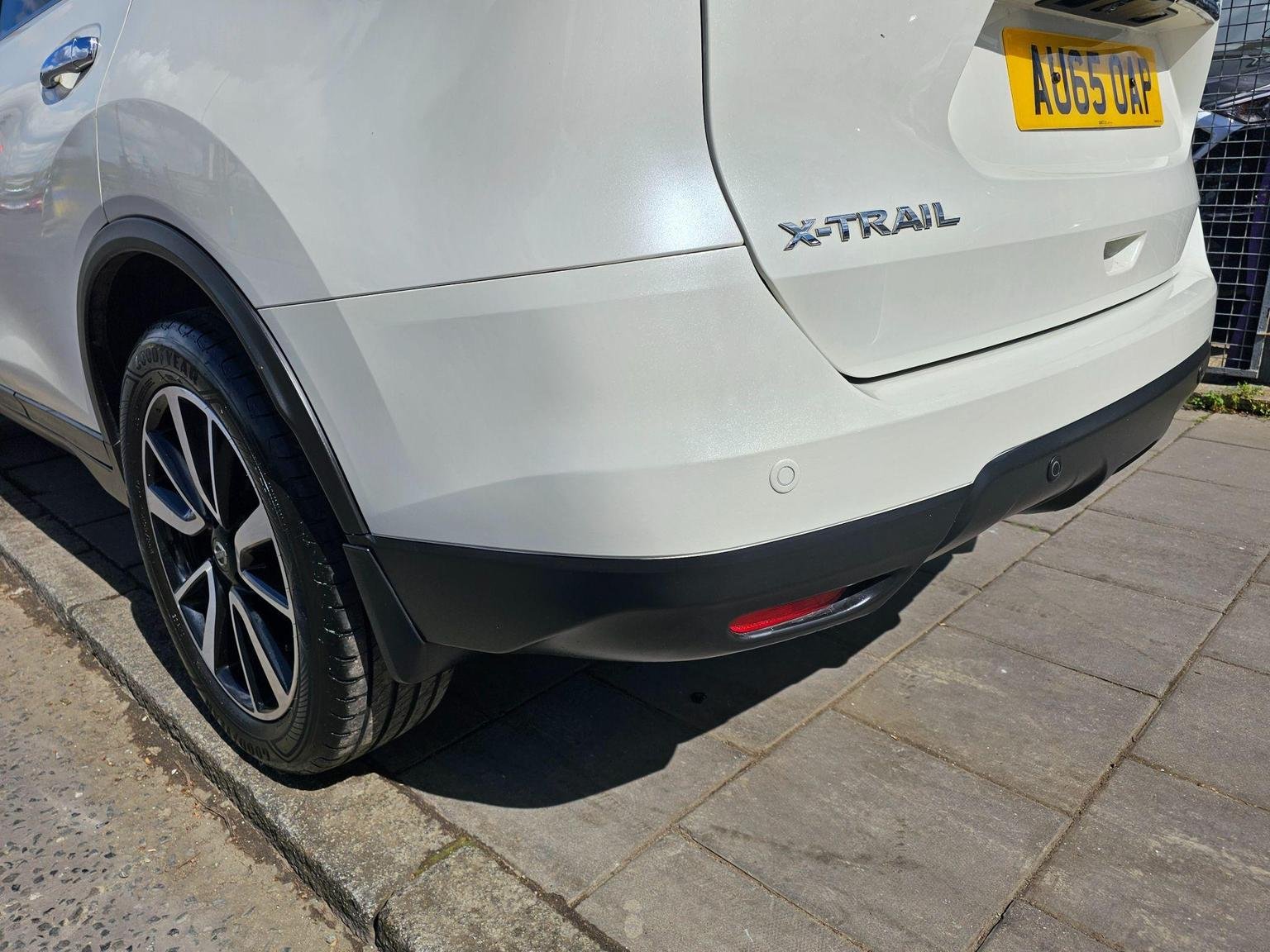 Nissan X Trail
