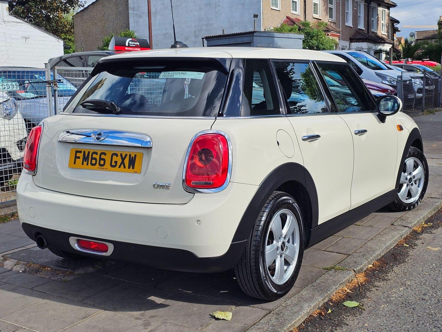 MINI Hatch