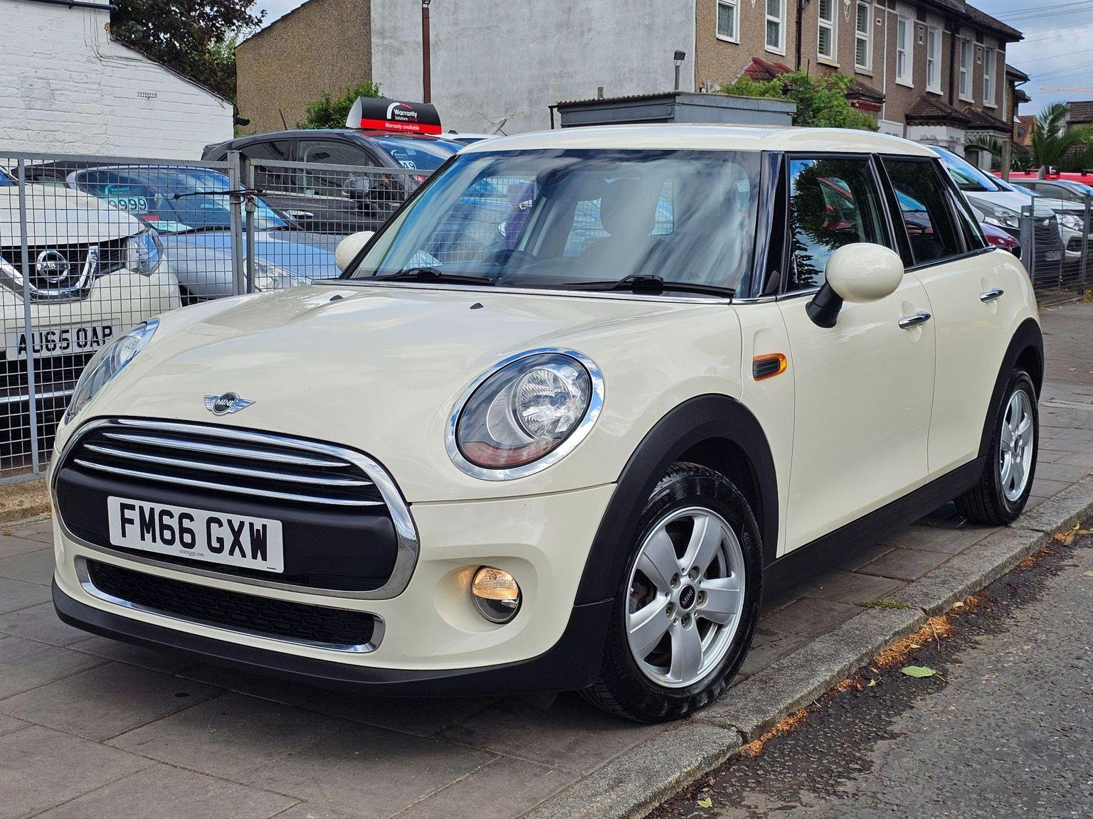 MINI Hatch