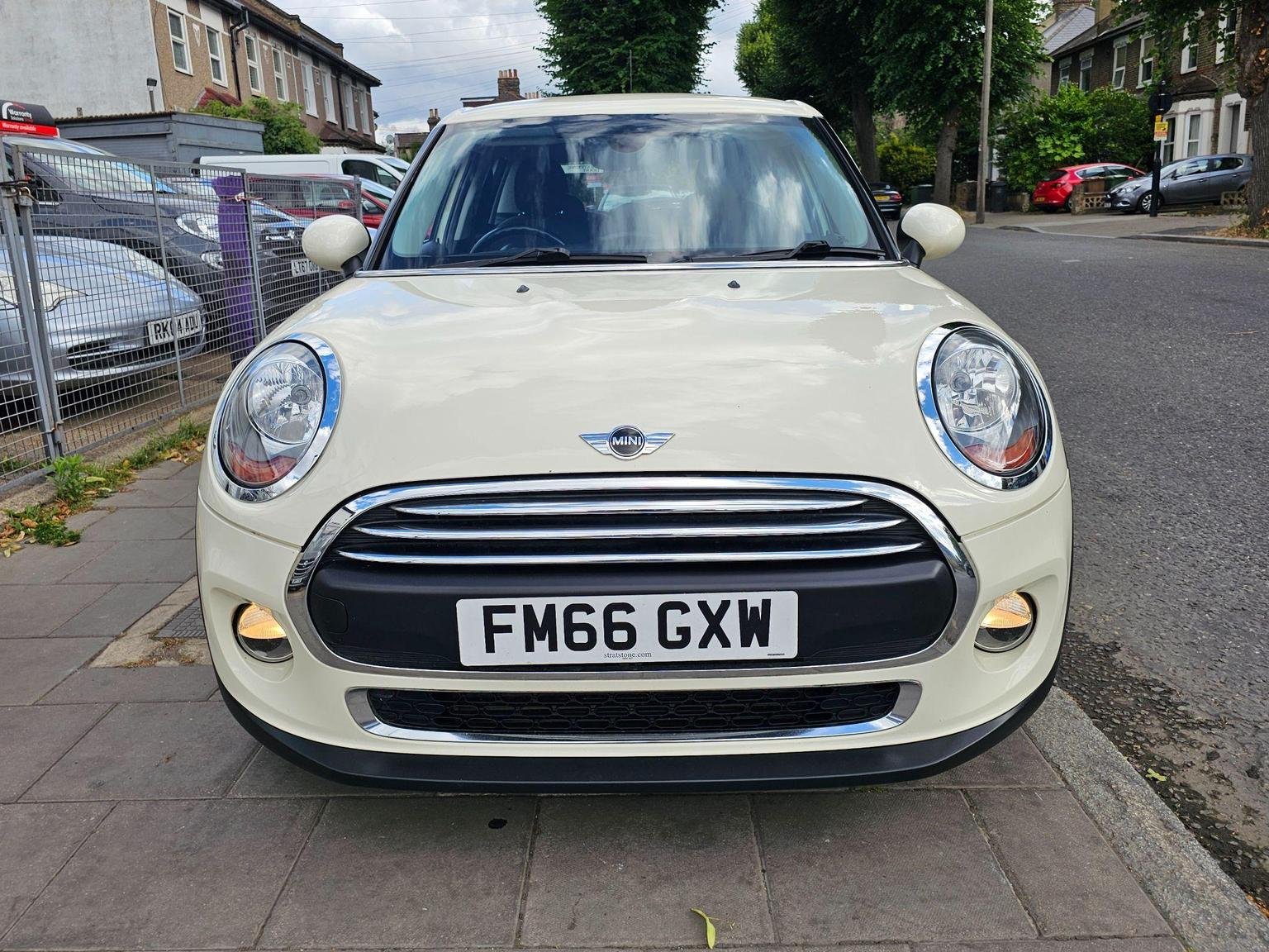 MINI Hatch