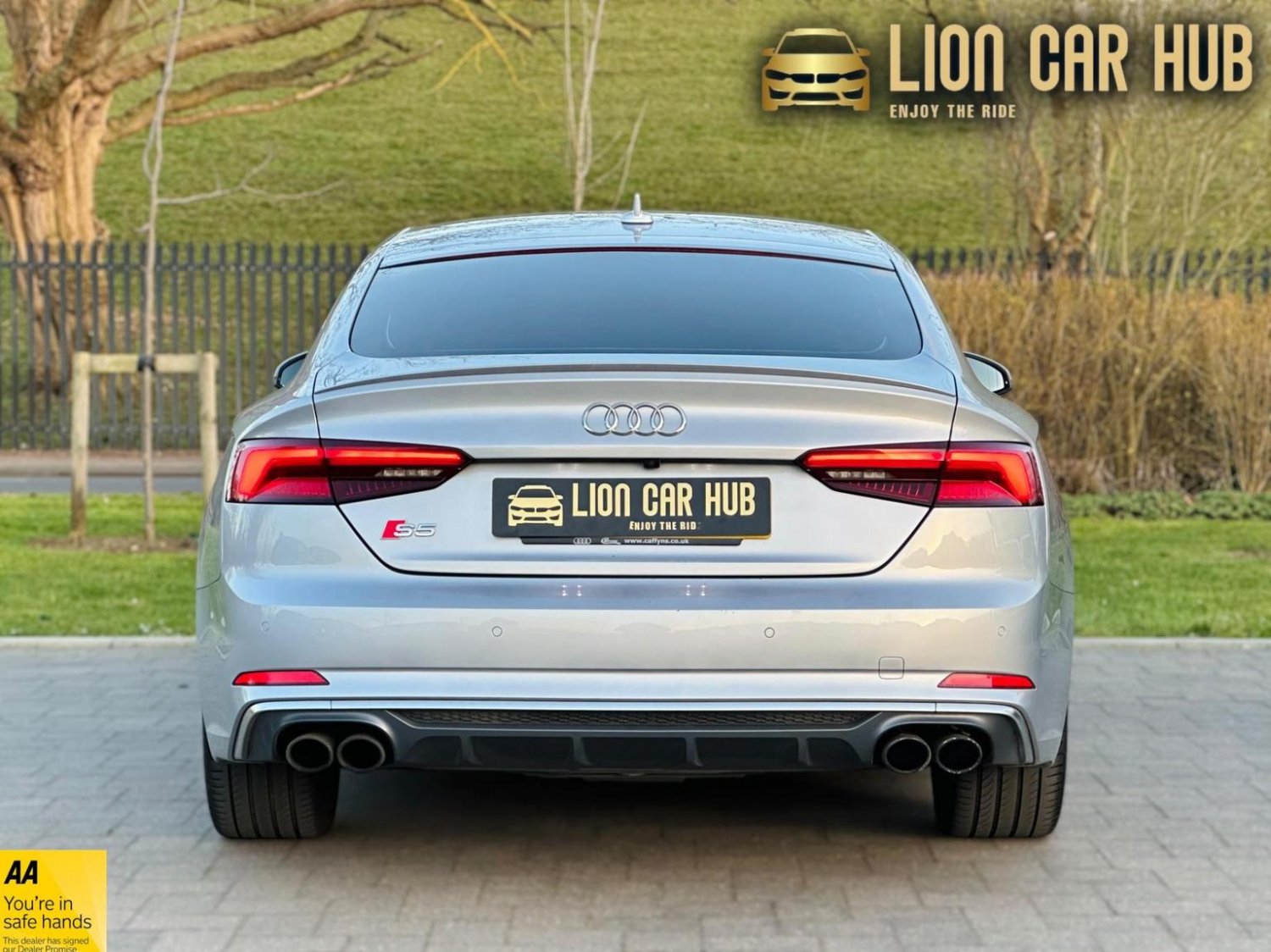 Audi S5