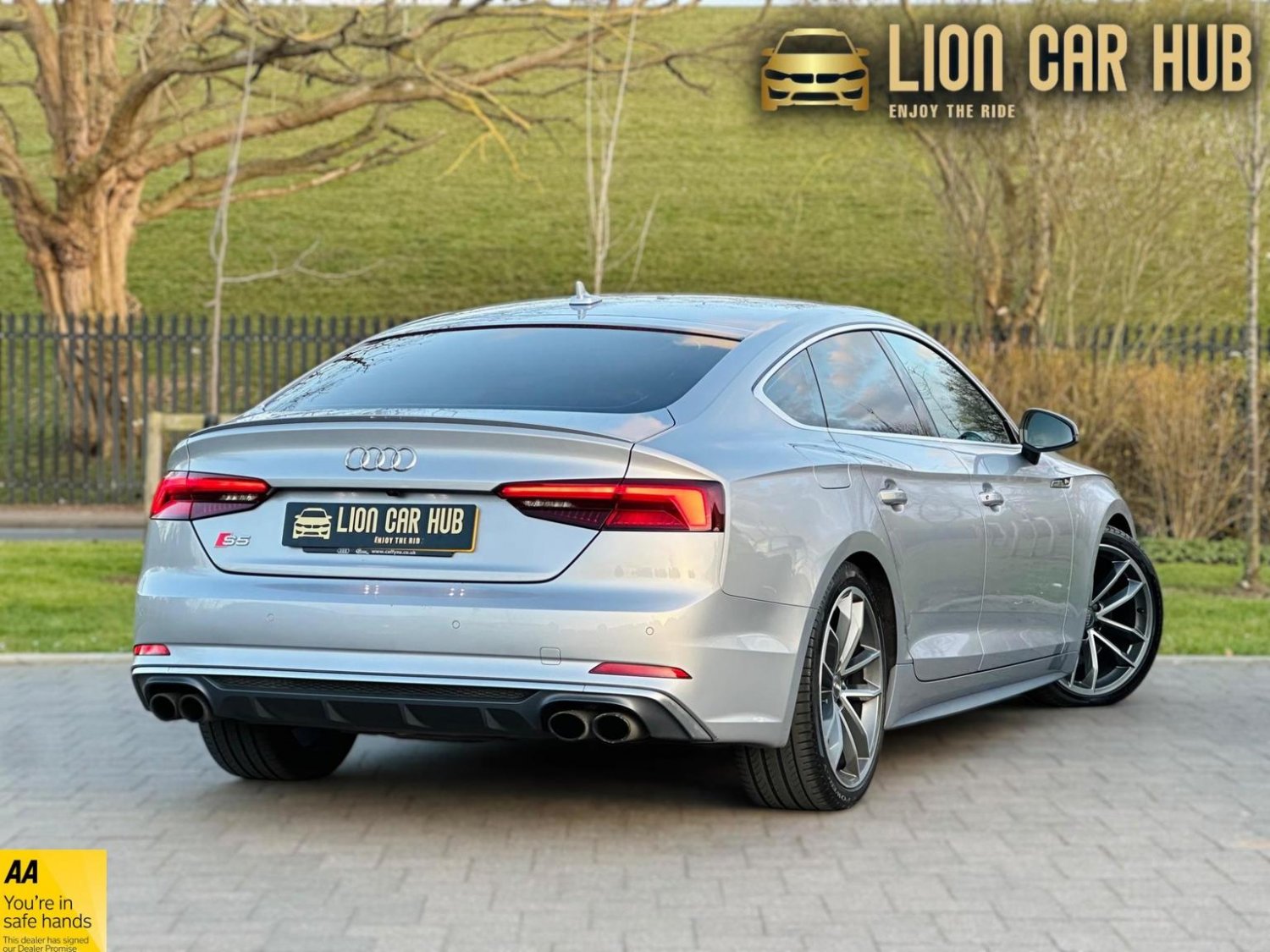 Audi S5
