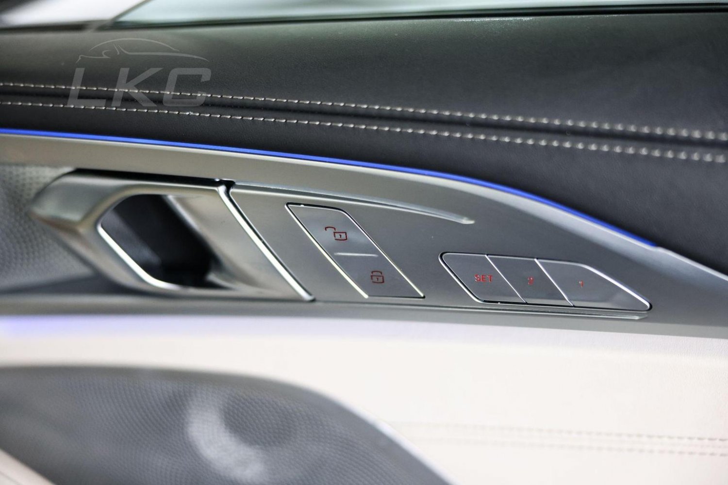 BMW 8 Series