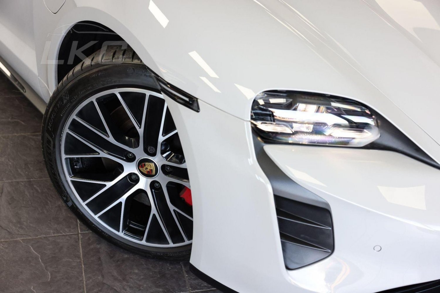 Porsche Taycan