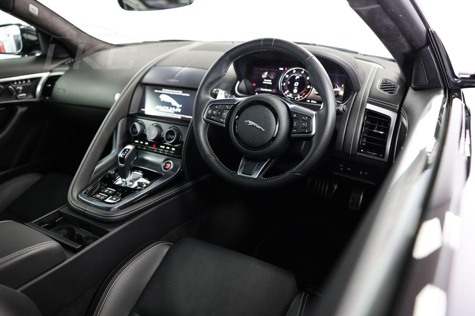 Jaguar F Type