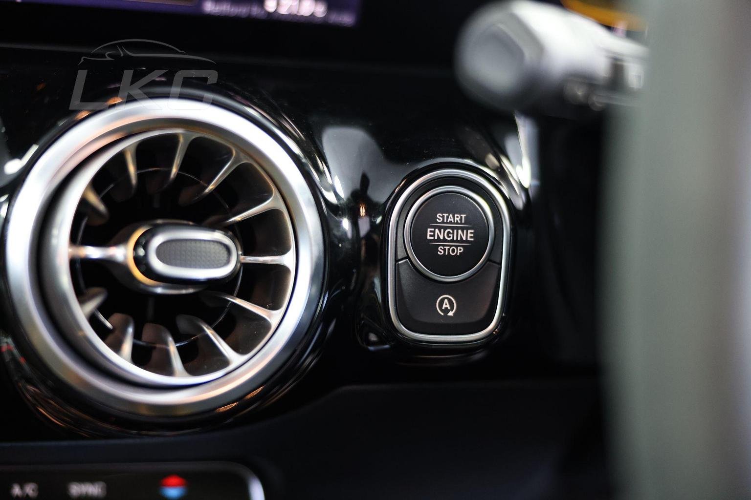 Mercedes Benz GLA Class