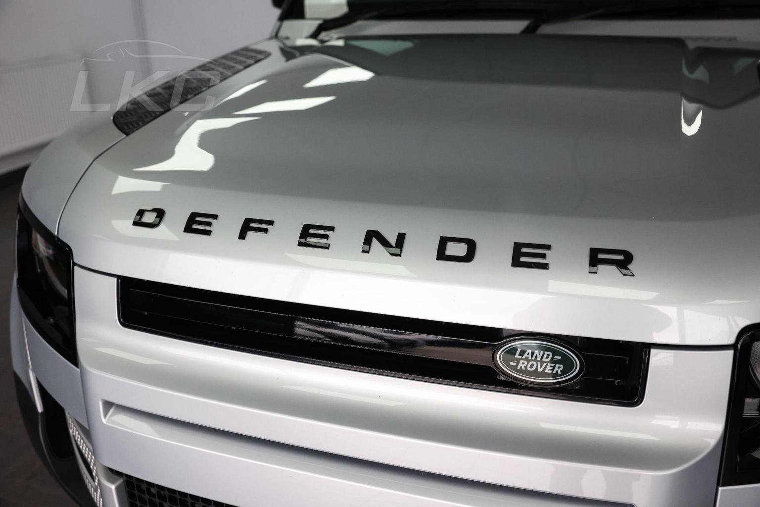 Land Rover 90