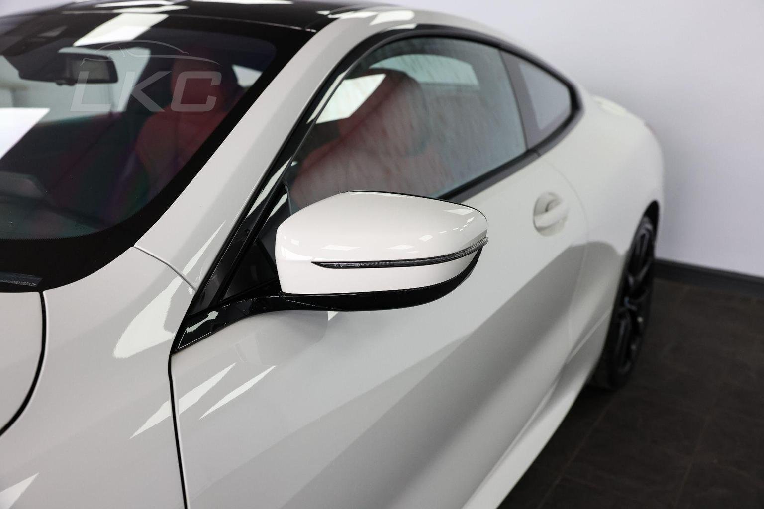 BMW 8 Series