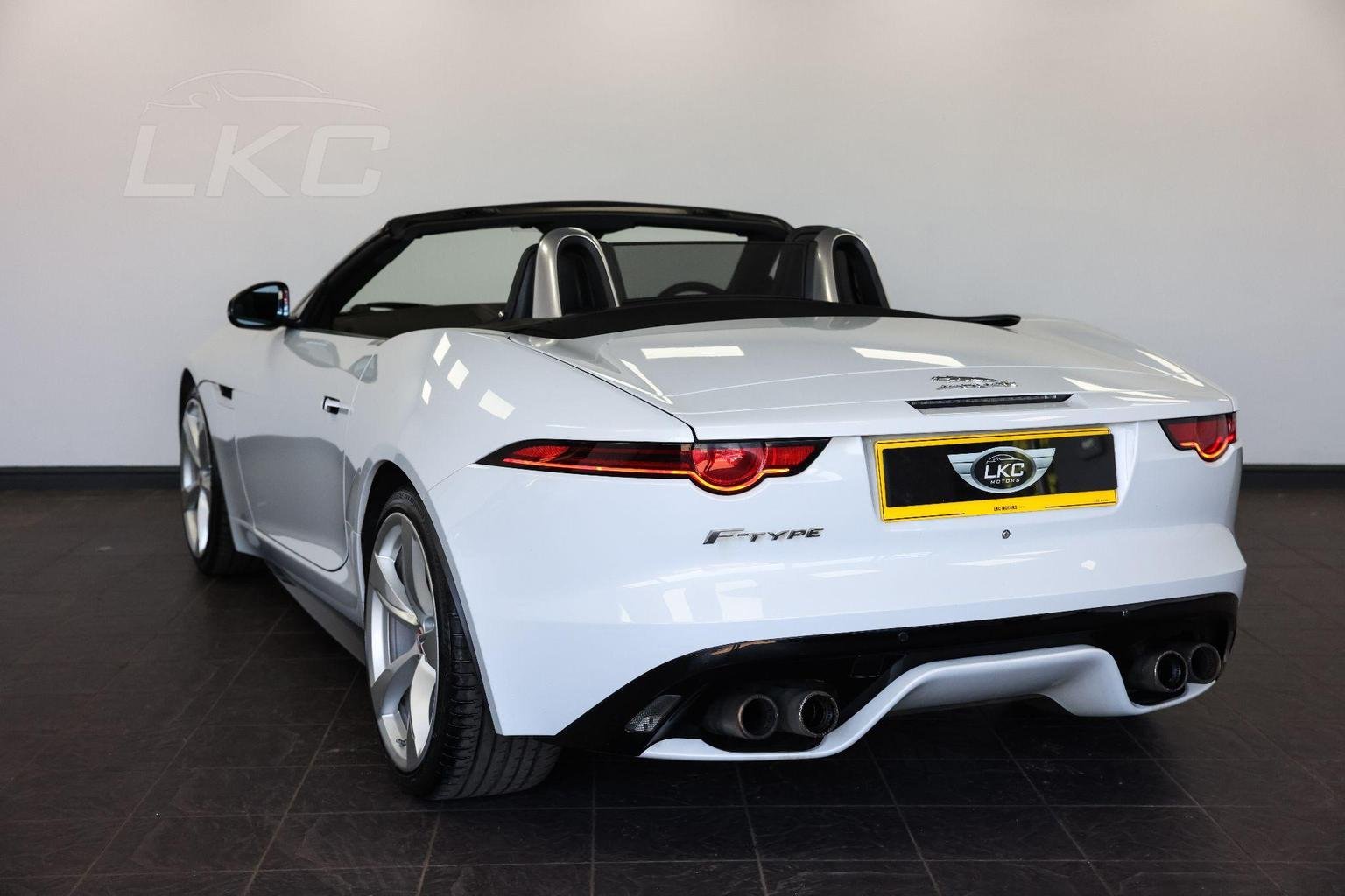 Jaguar F Type
