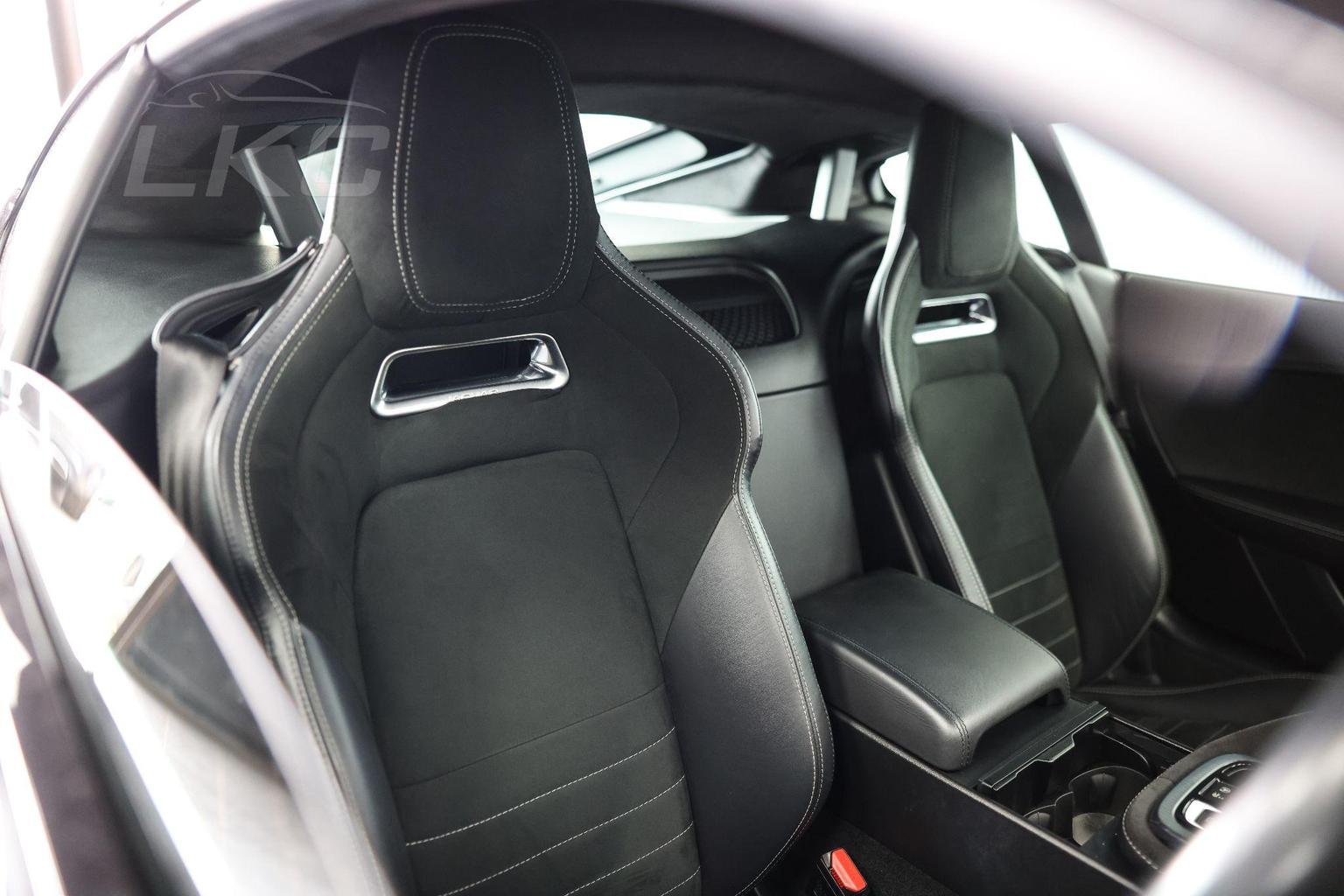 Jaguar F Type