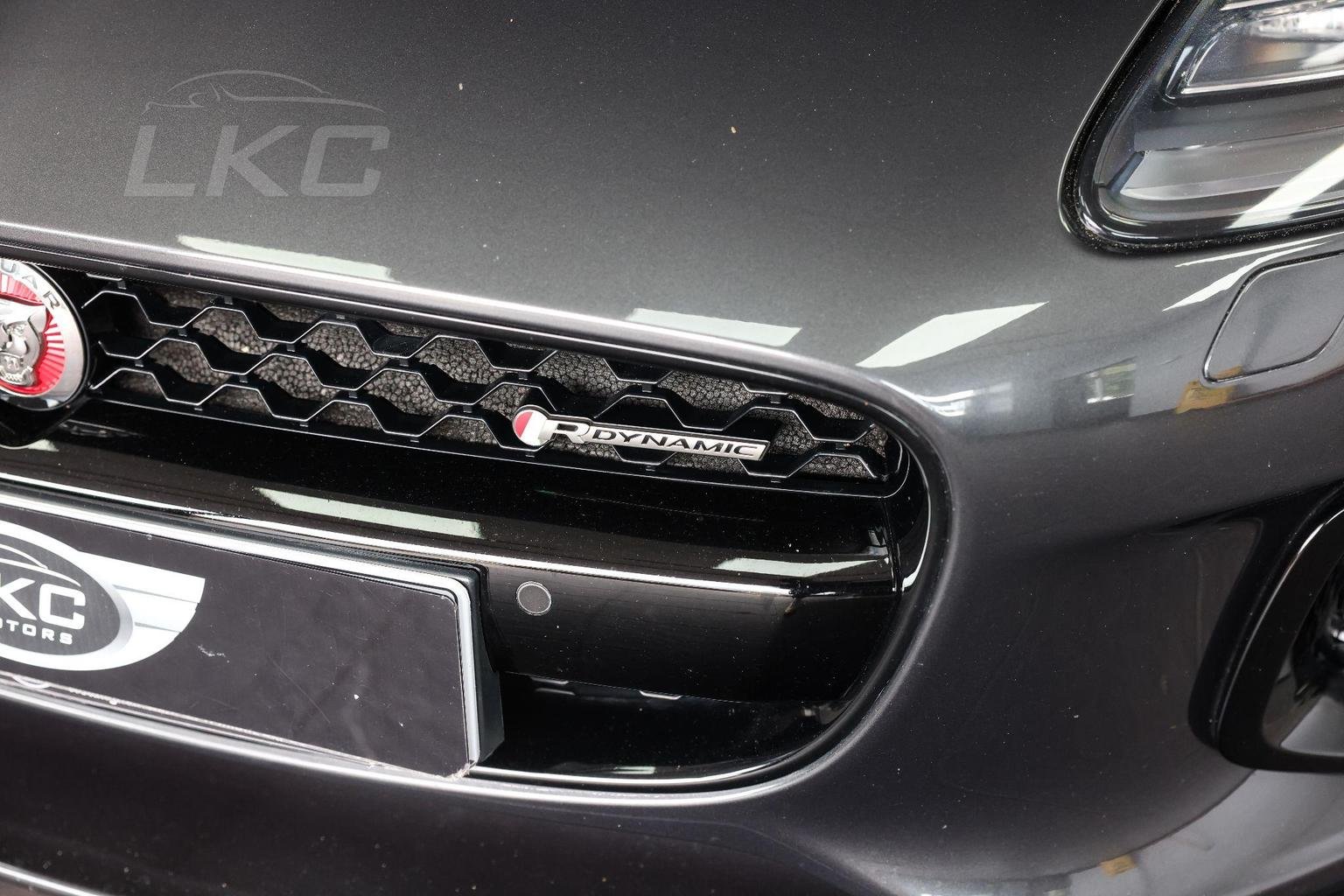 Jaguar F Type