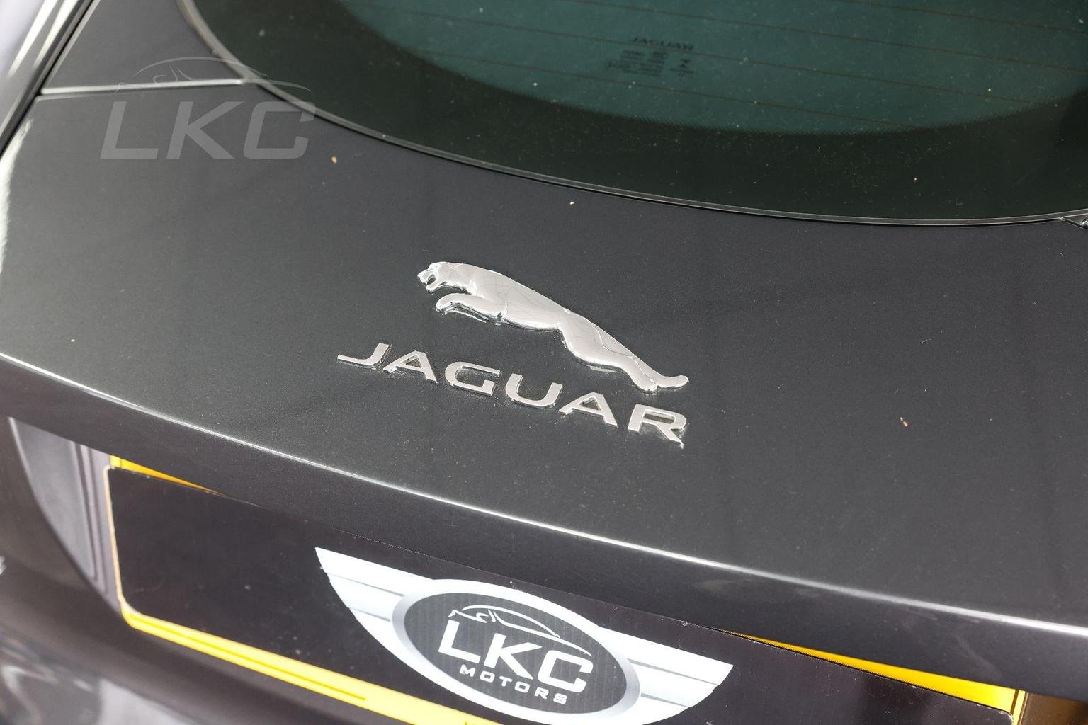 Jaguar F Type