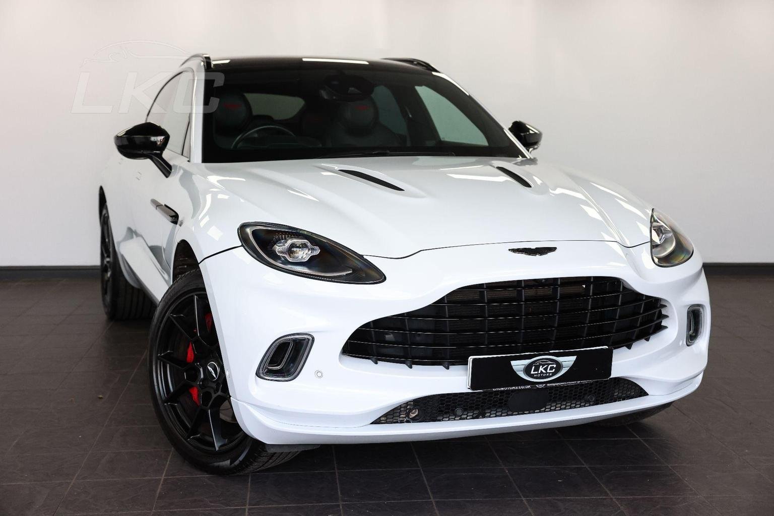 Aston Martin DBX