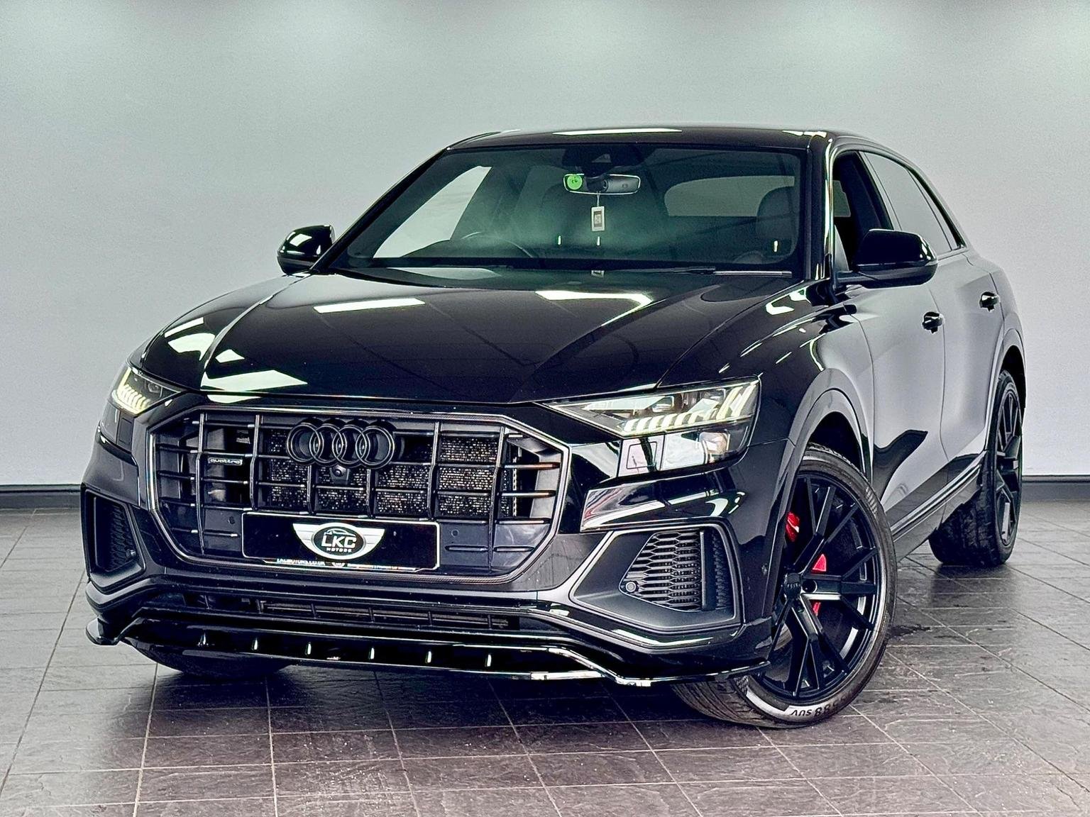 Audi Q8