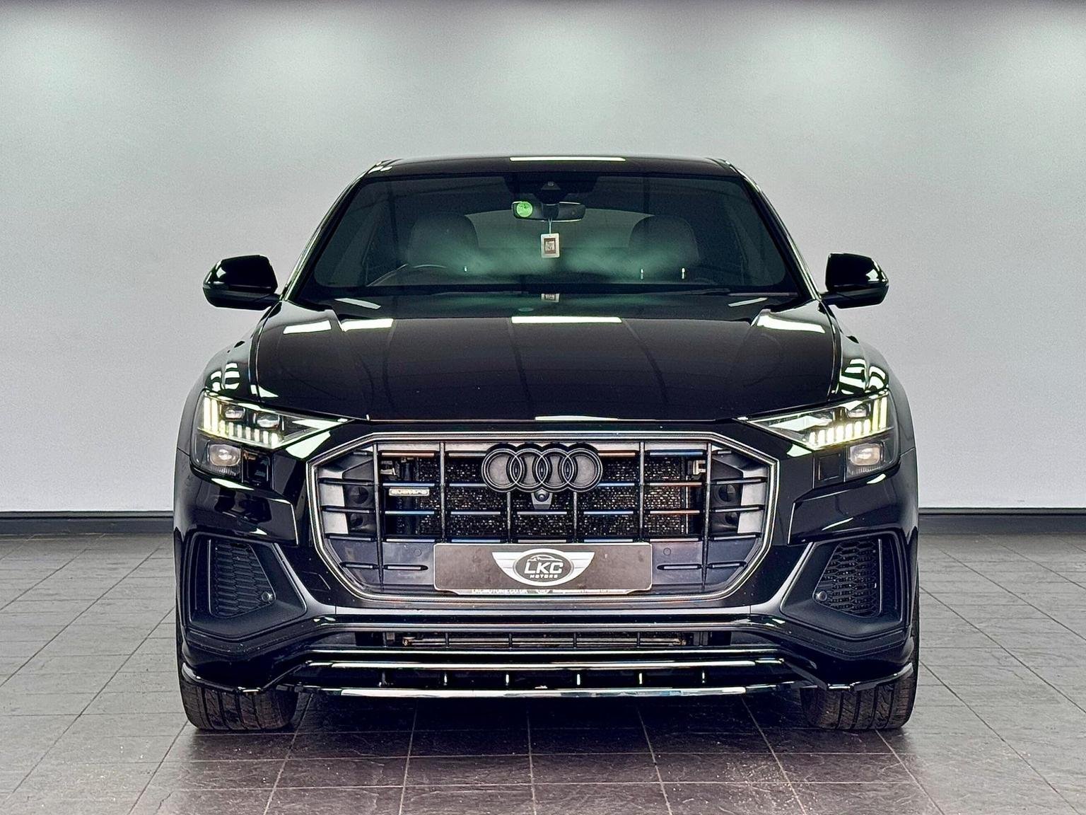 Audi Q8
