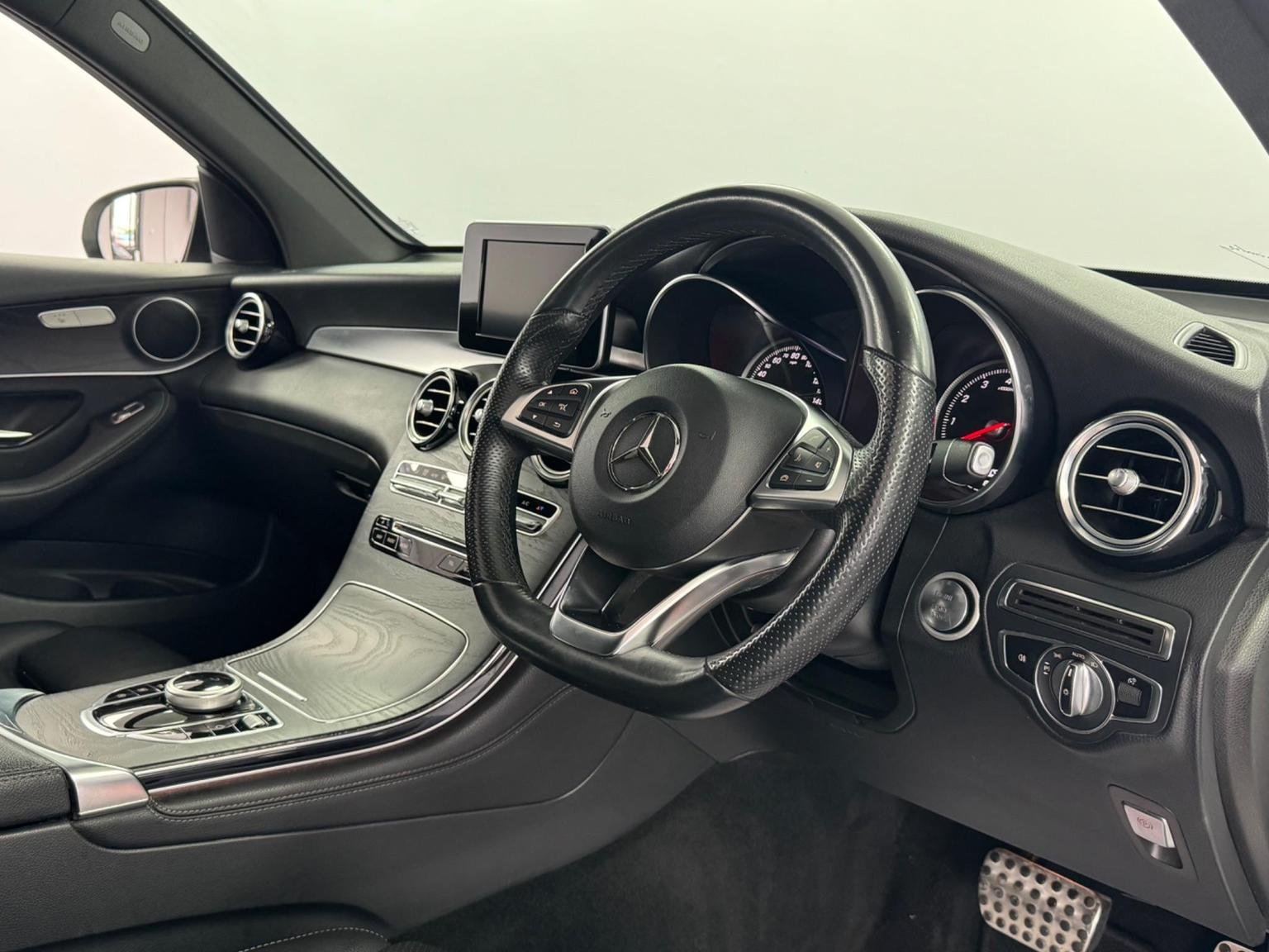 Mercedes Benz GLC CLASS