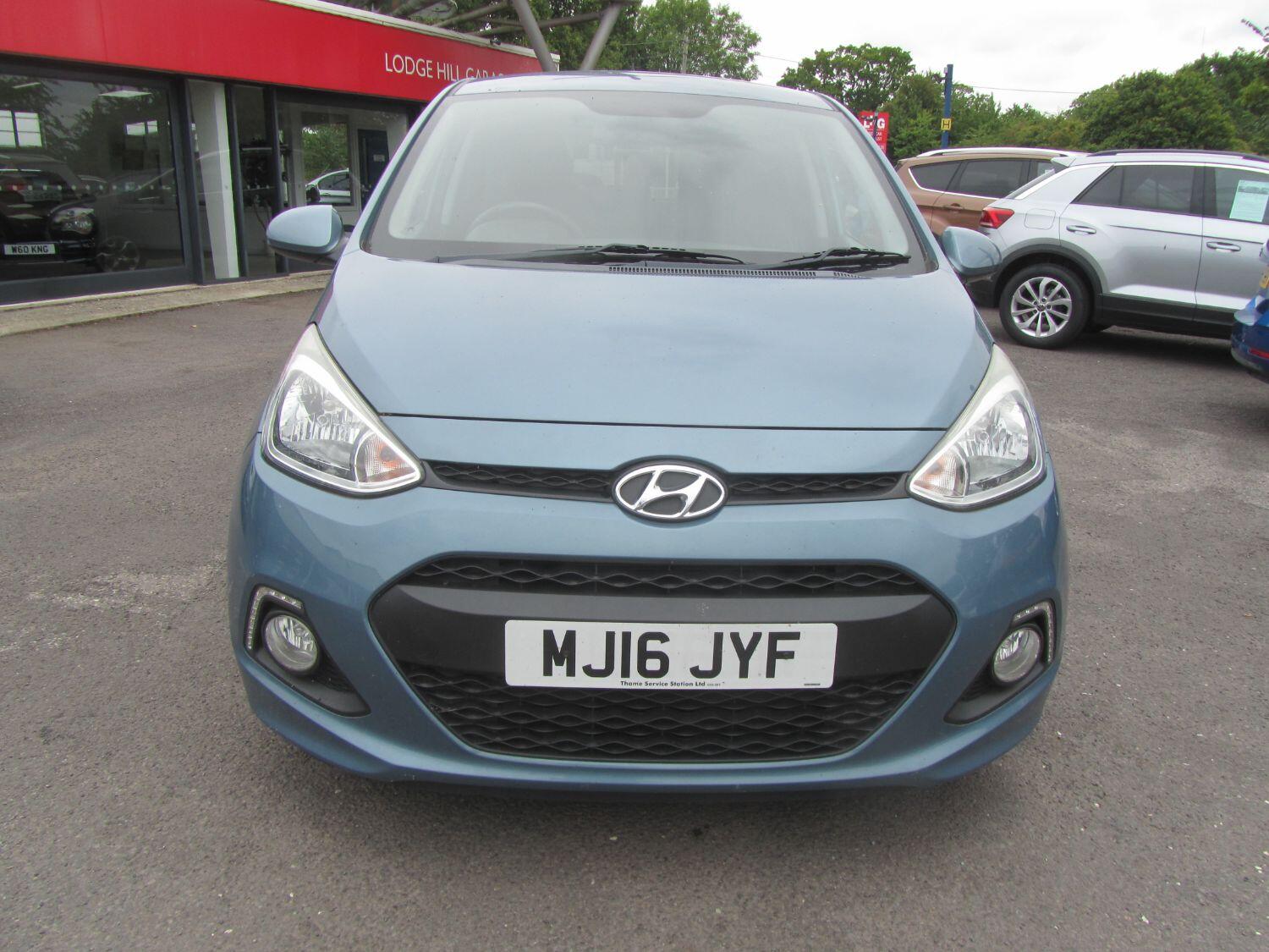 Hyundai i10