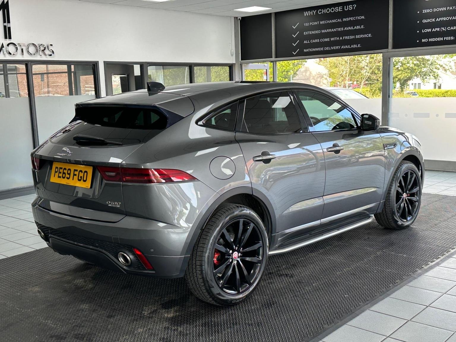 Jaguar E Pace