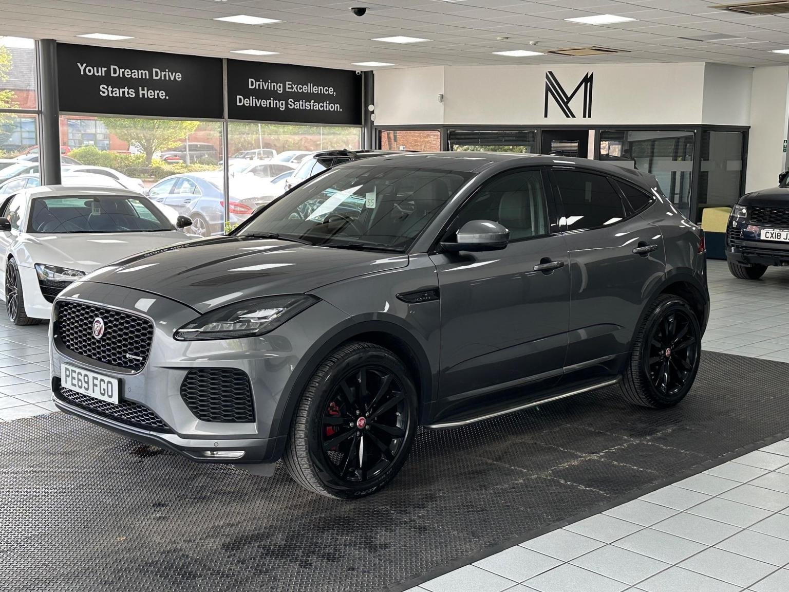 Jaguar E Pace