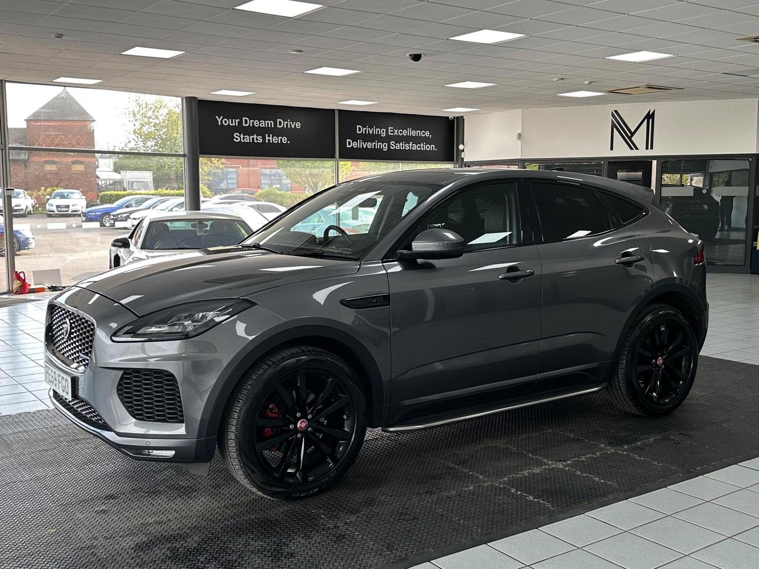 Jaguar E Pace