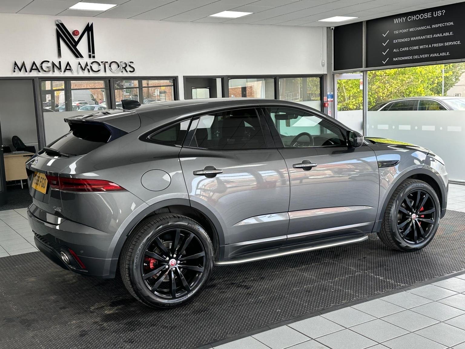 Jaguar E Pace