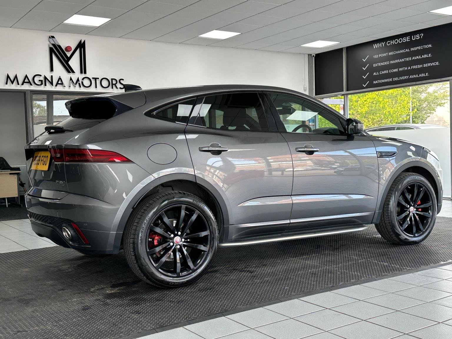 Jaguar E Pace