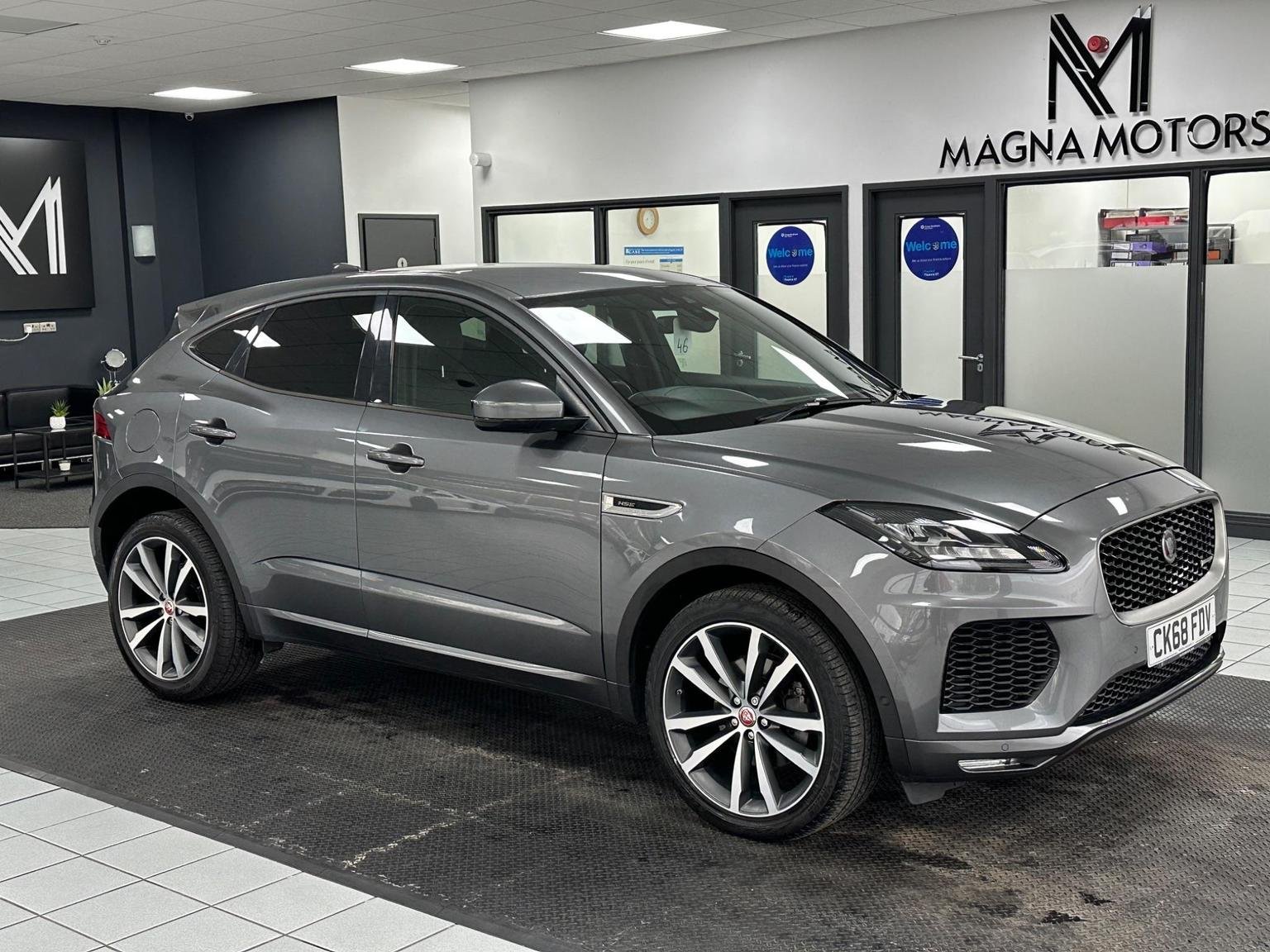 Jaguar E Pace