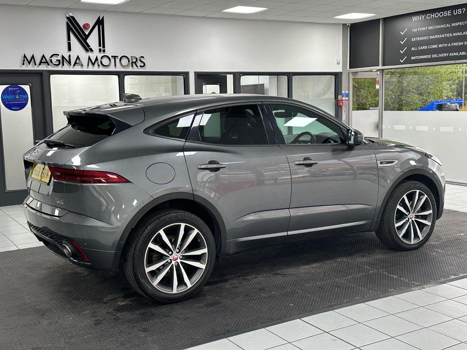 Jaguar E Pace