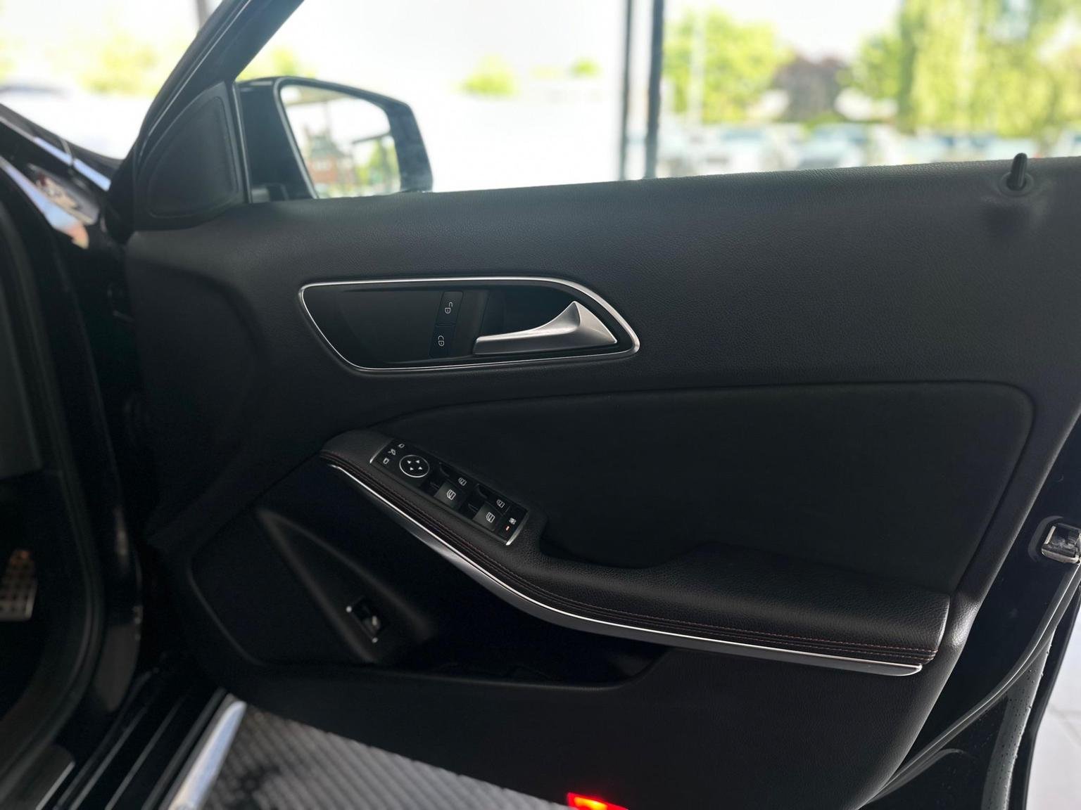 Mercedes Benz GLA Class