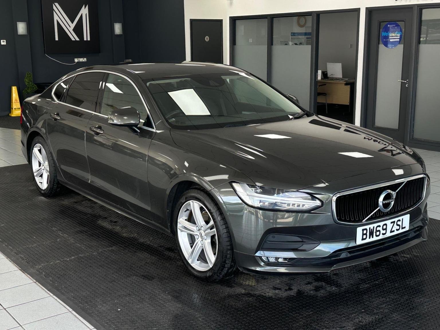 Volvo S90