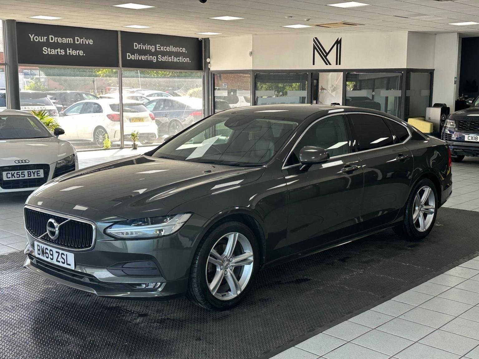 Volvo S90