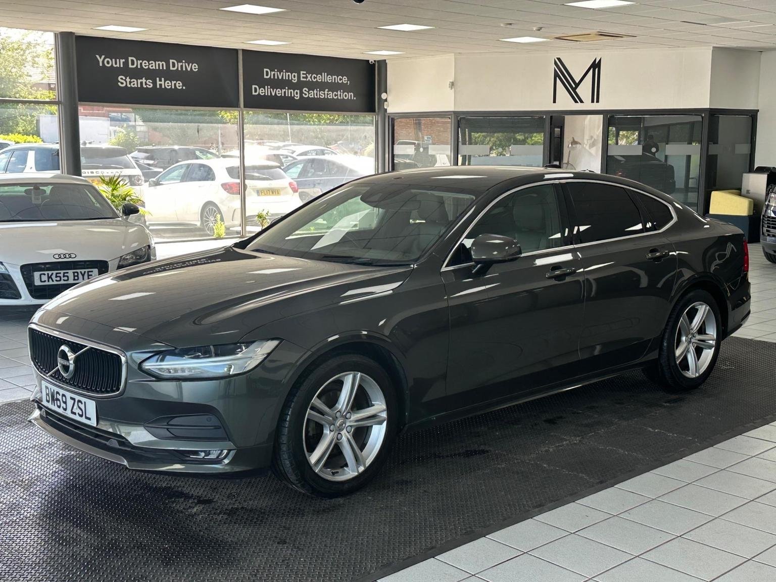 Volvo S90