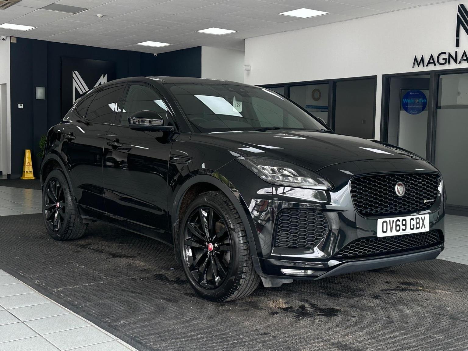 Jaguar E Pace