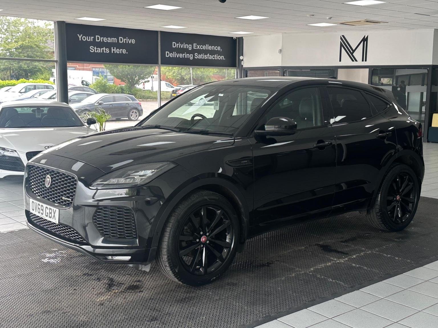 Jaguar E Pace