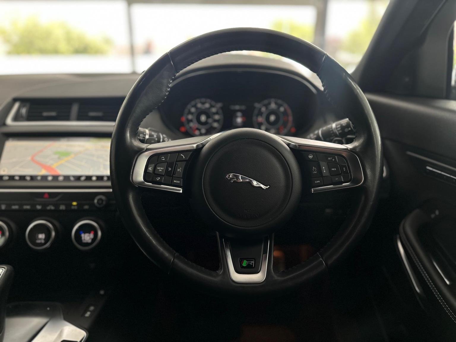 Jaguar E Pace