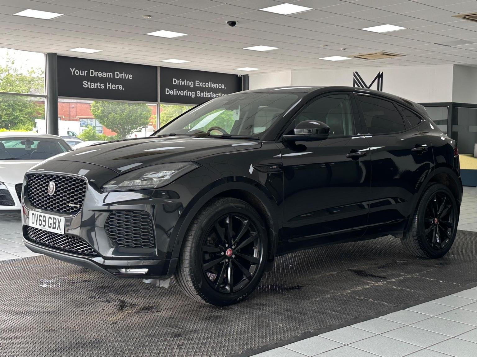 Jaguar E Pace