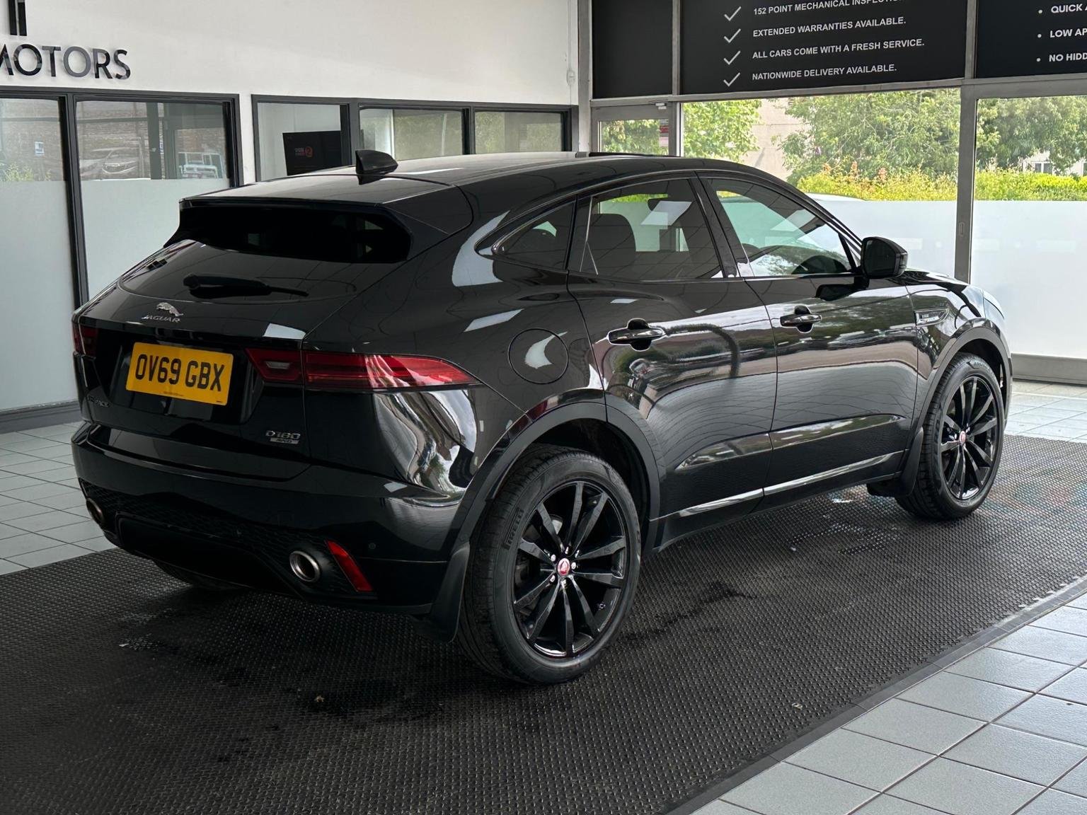 Jaguar E Pace