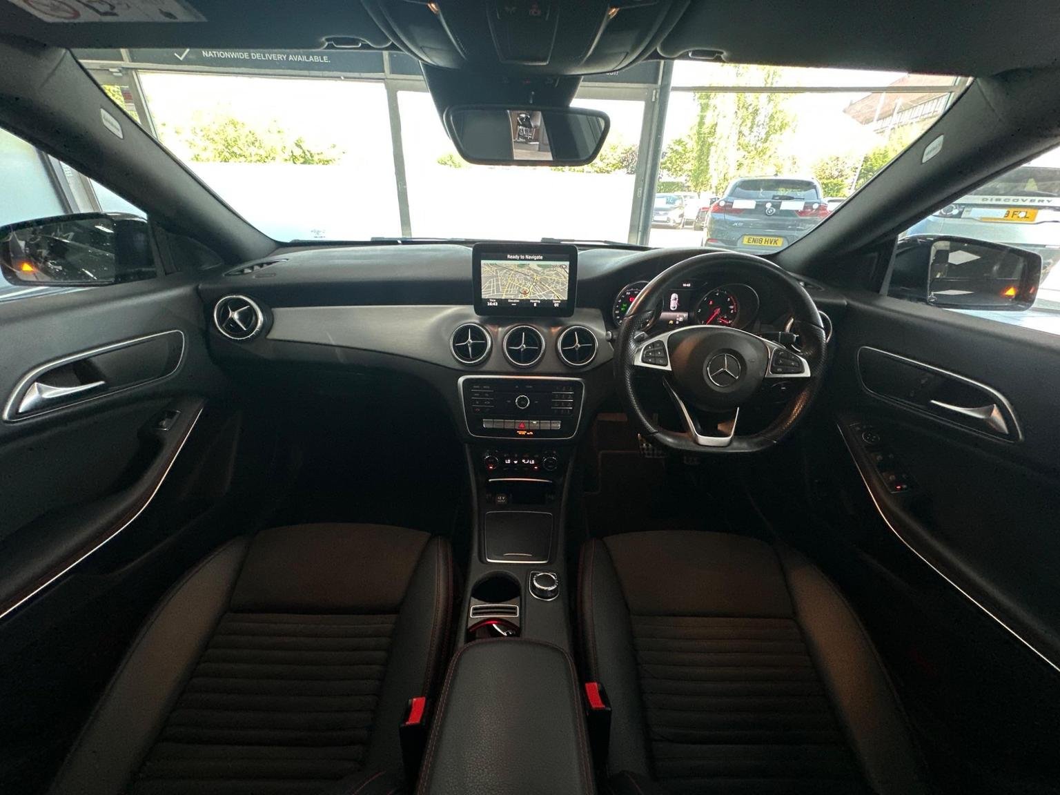 Mercedes Benz CLA