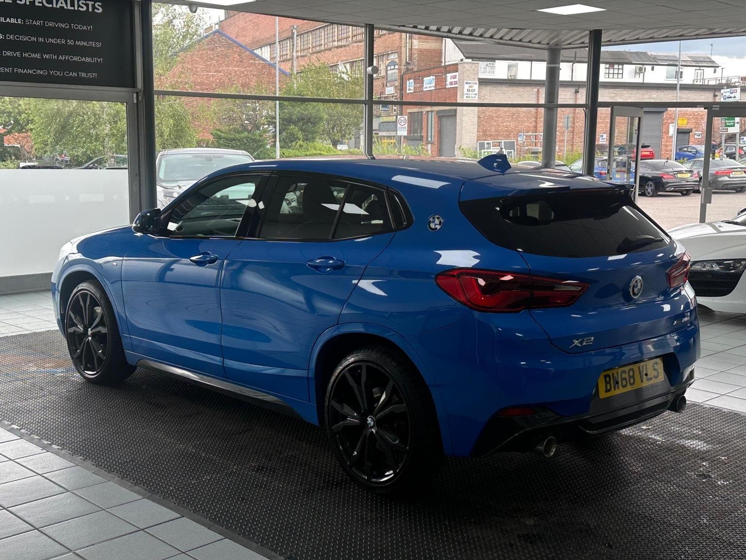 BMW X2