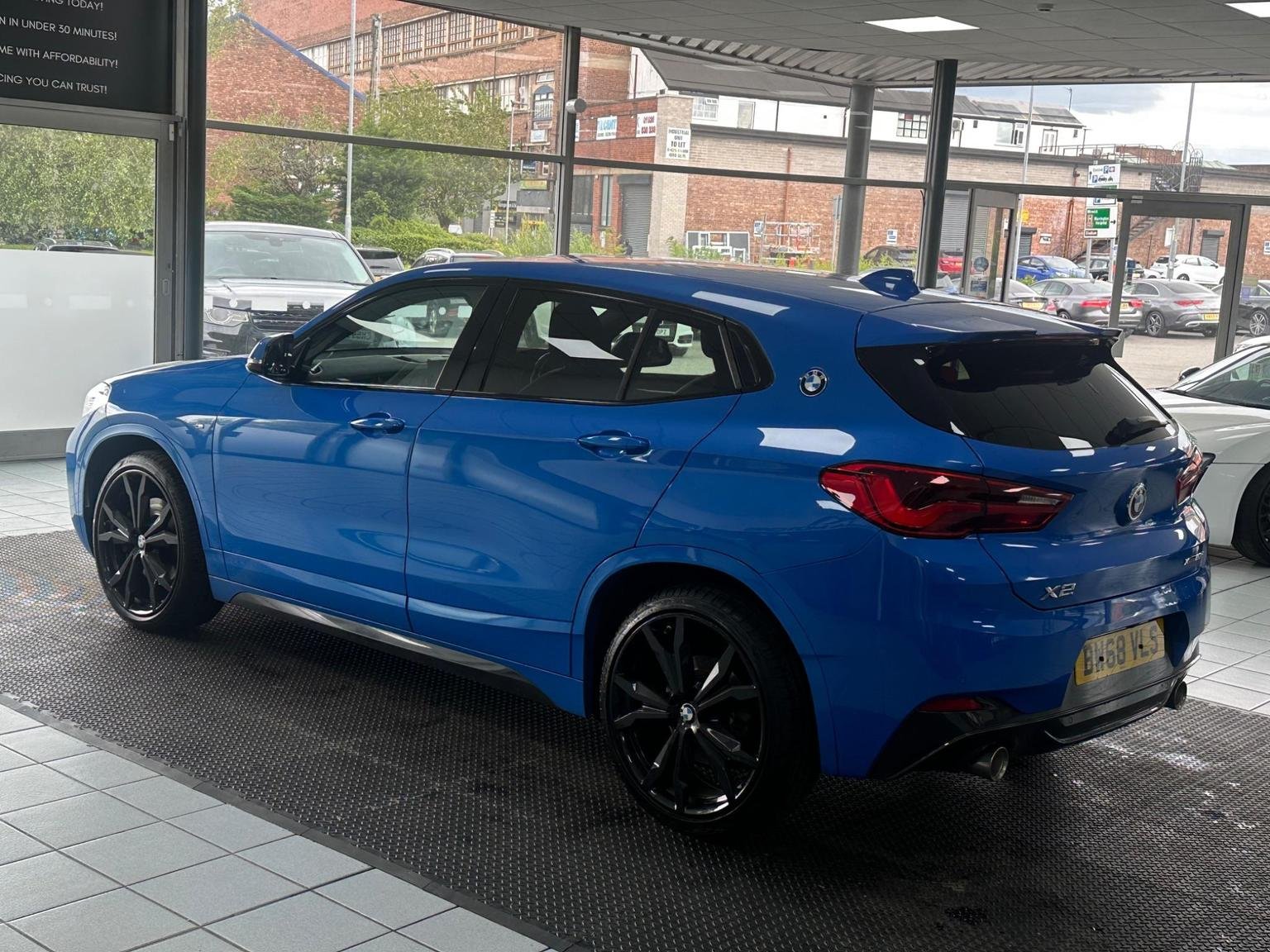 BMW X2