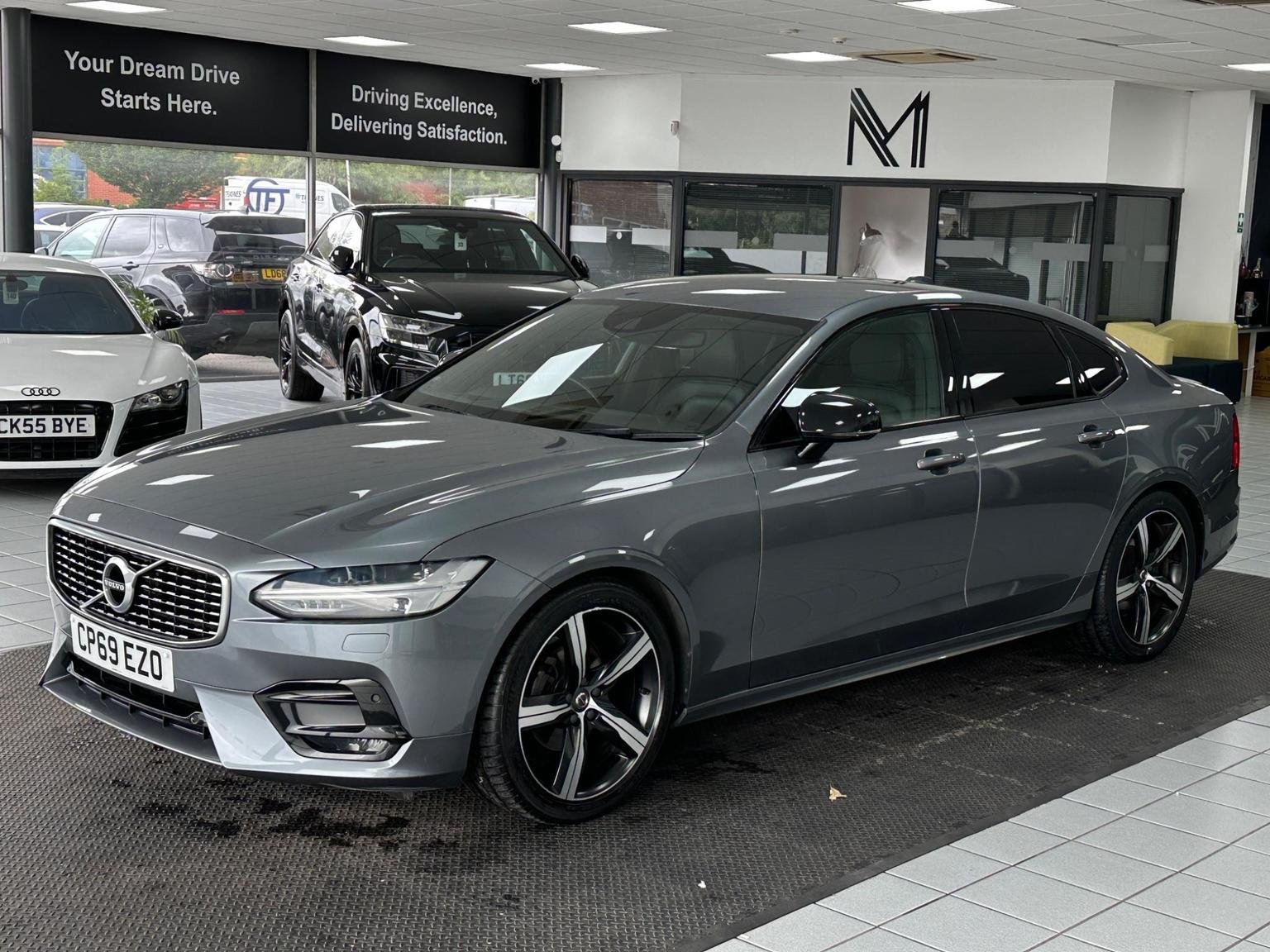 Volvo S90