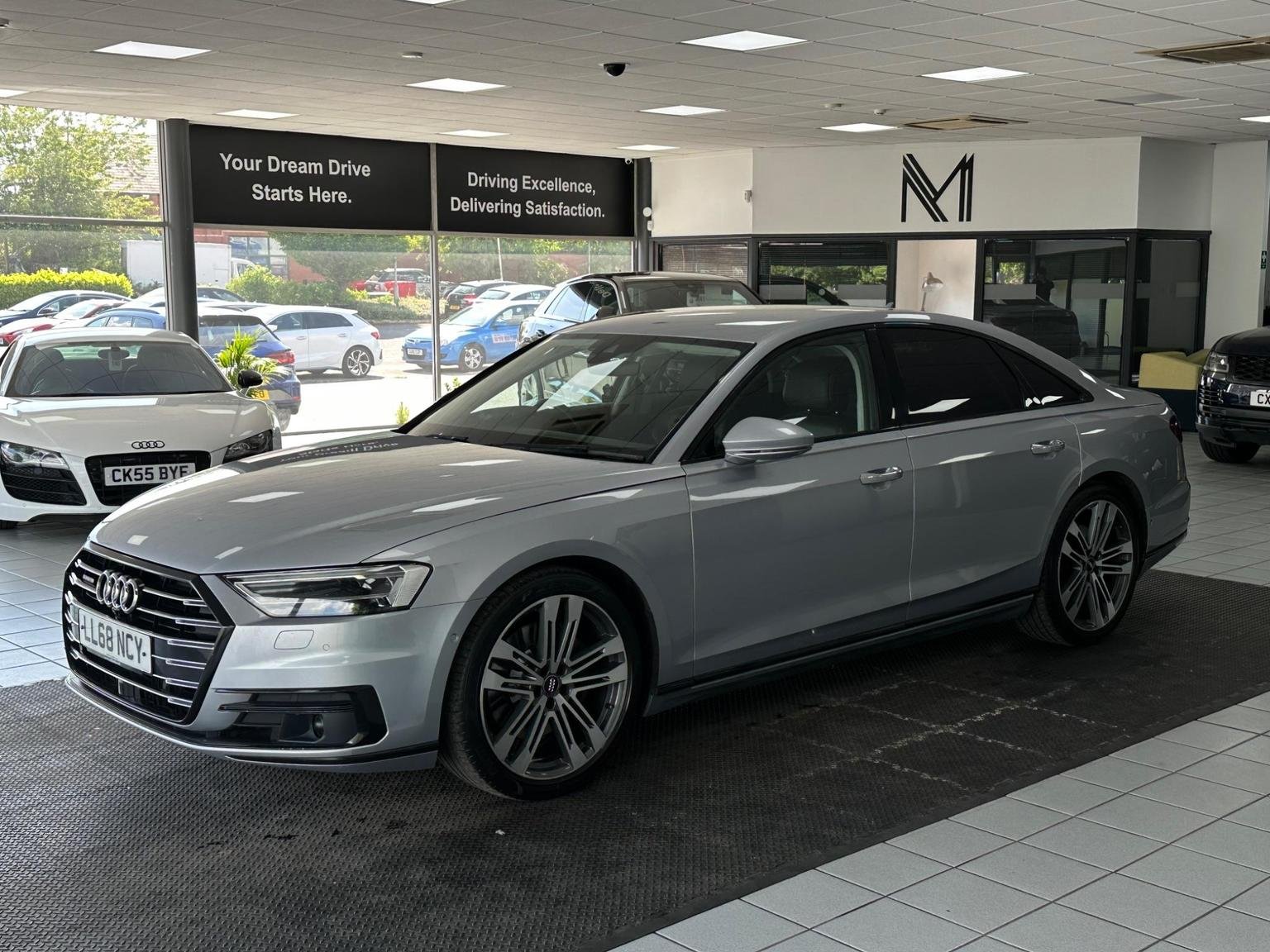 Audi A8