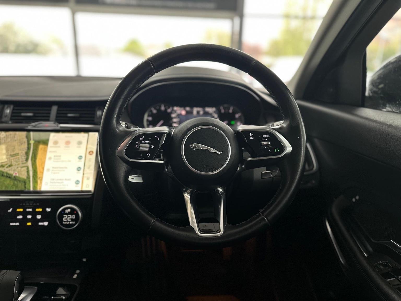 Jaguar E Pace