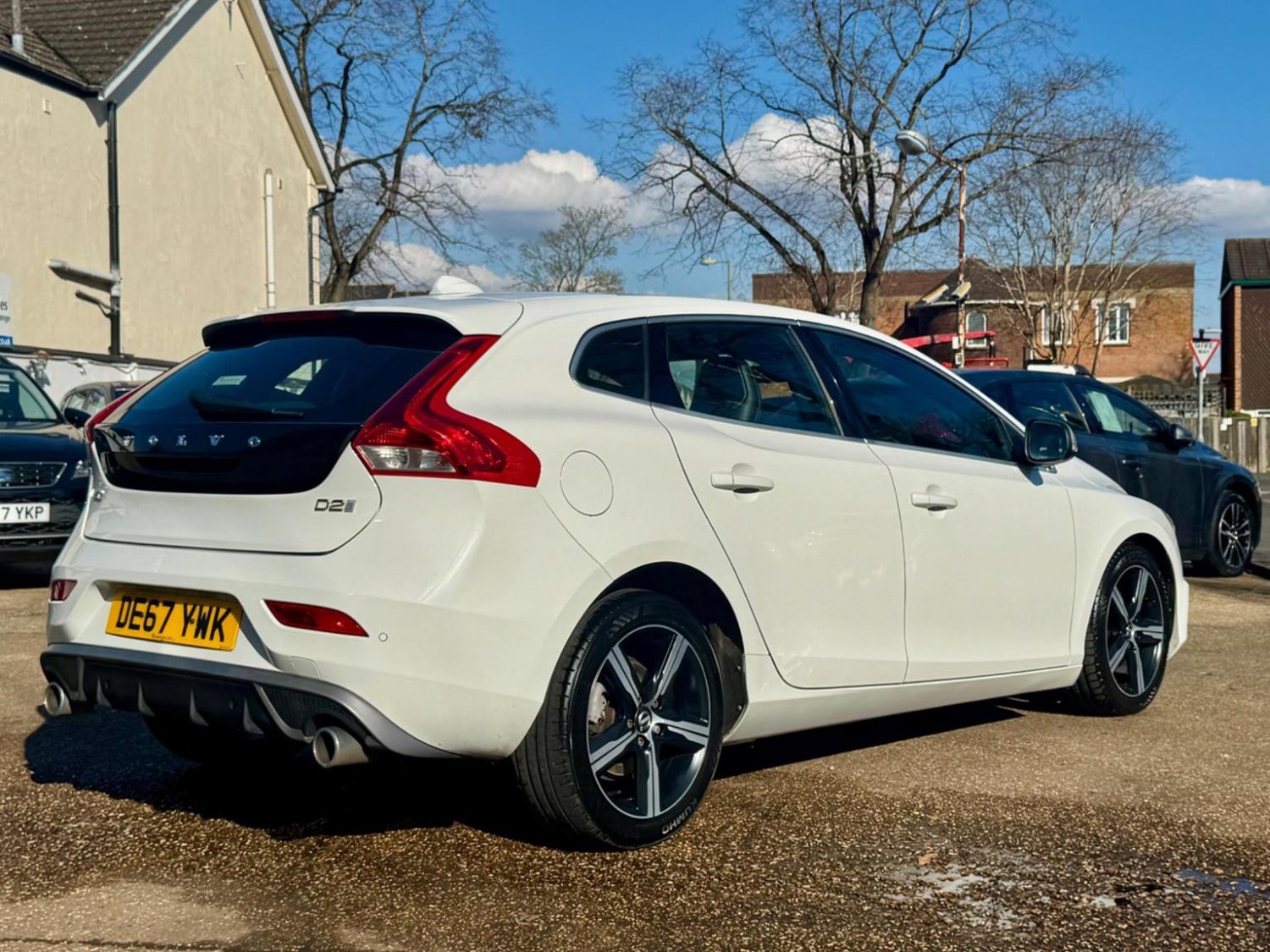 Volvo V40