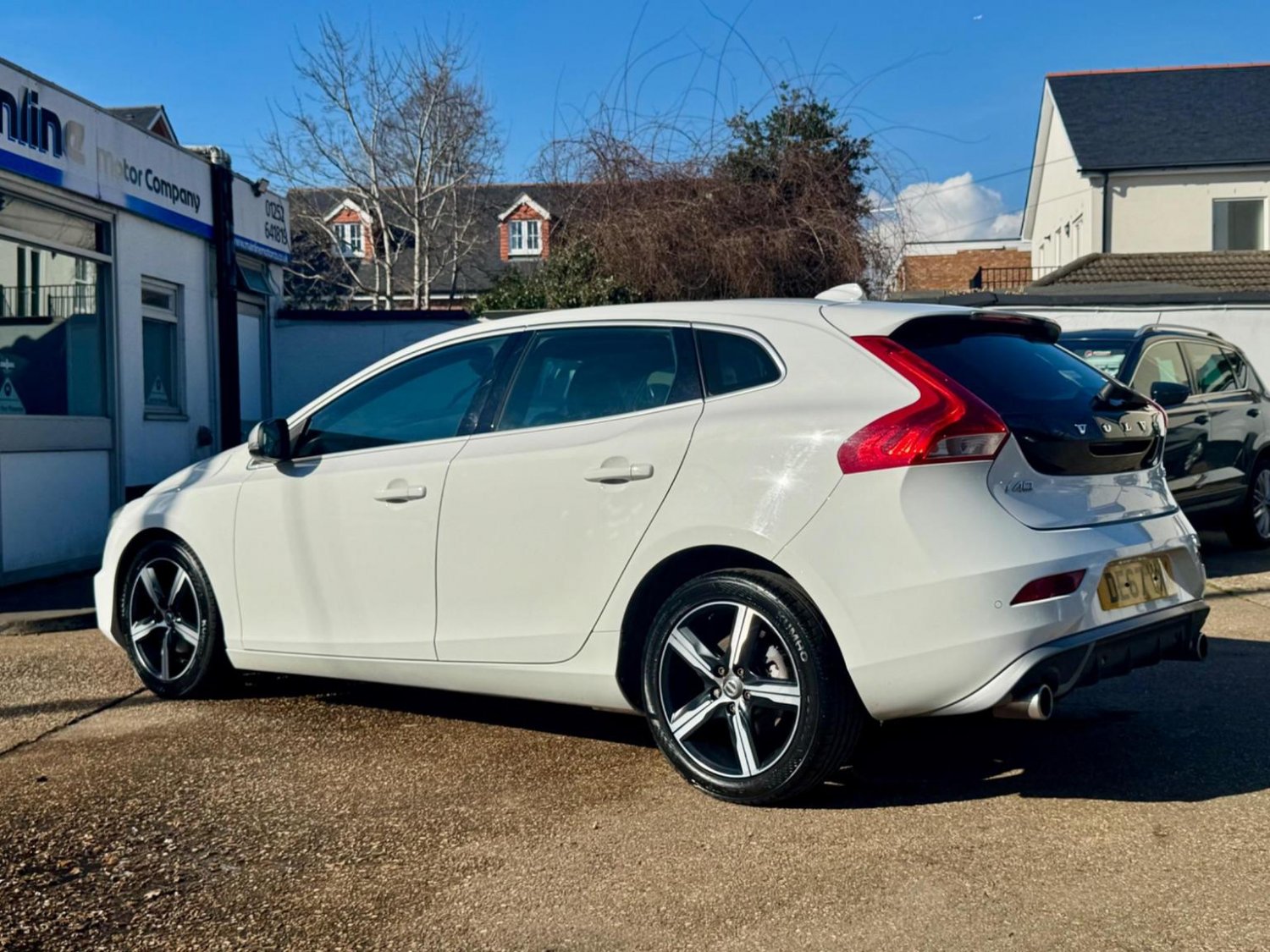 Volvo V40