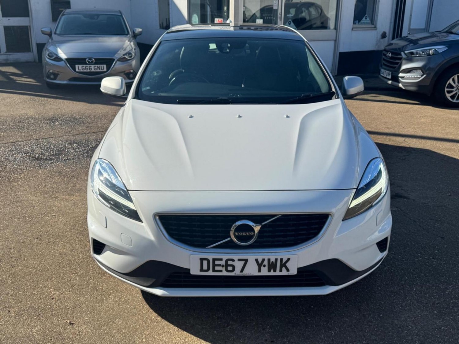 Volvo V40