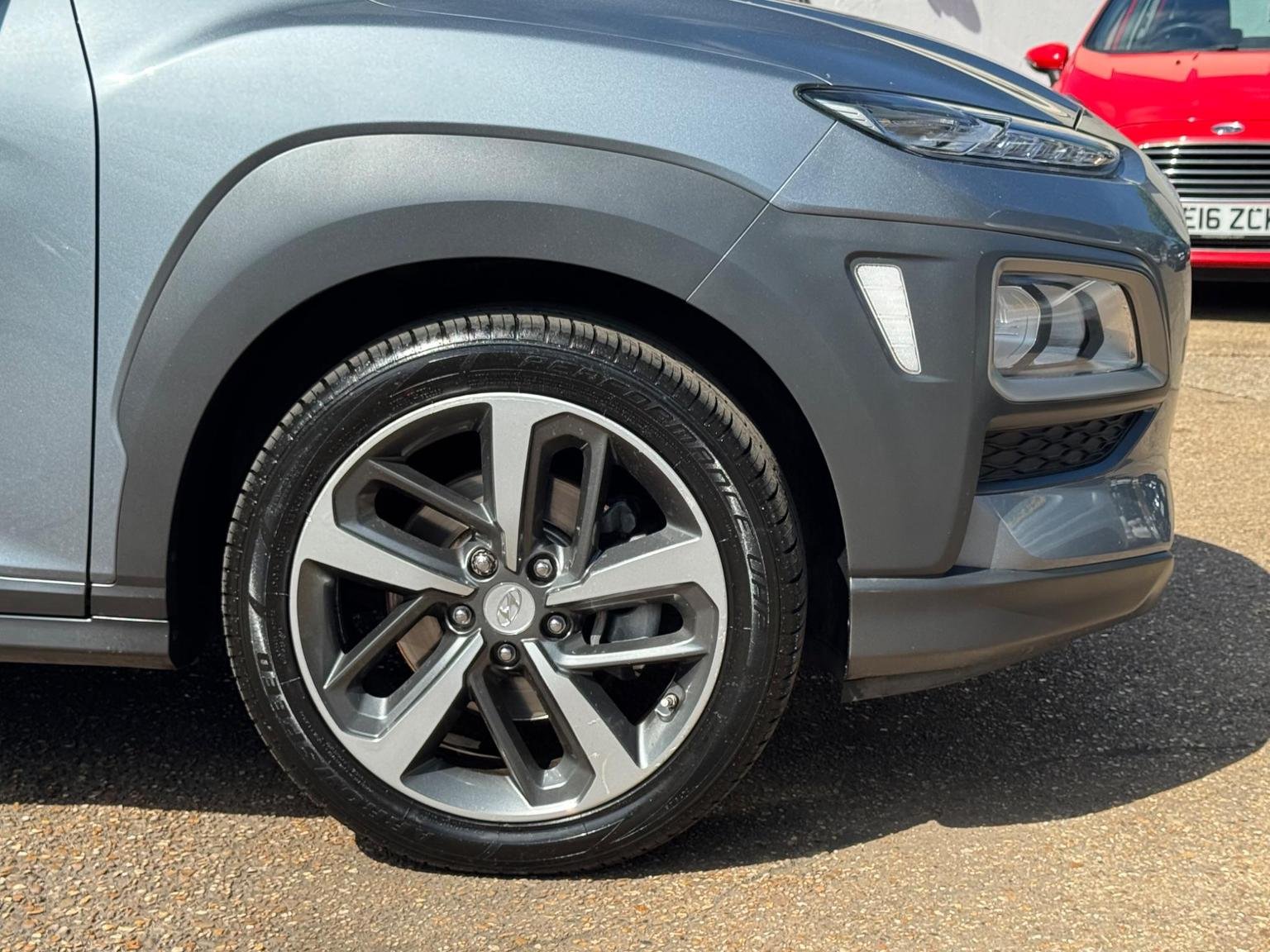 Hyundai Kona